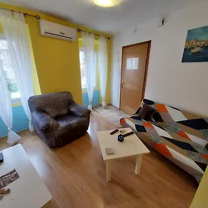  Gostinjska kuća Jadran Croatia