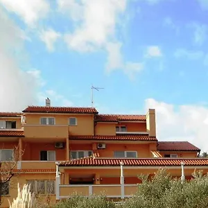 https://apartments-melita-supetarska-draga.primorje-gorskikotar.com